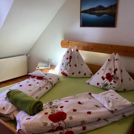 Bio-Bauernhof Anawander Villa Mariahof Bagian luar foto